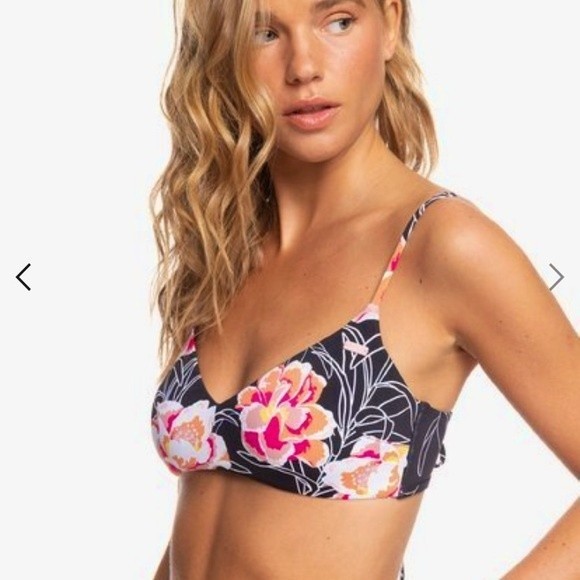 Roxy Other - Roxy Black Floral Printed Beach Classics Triangle Bikini Top Size Medium